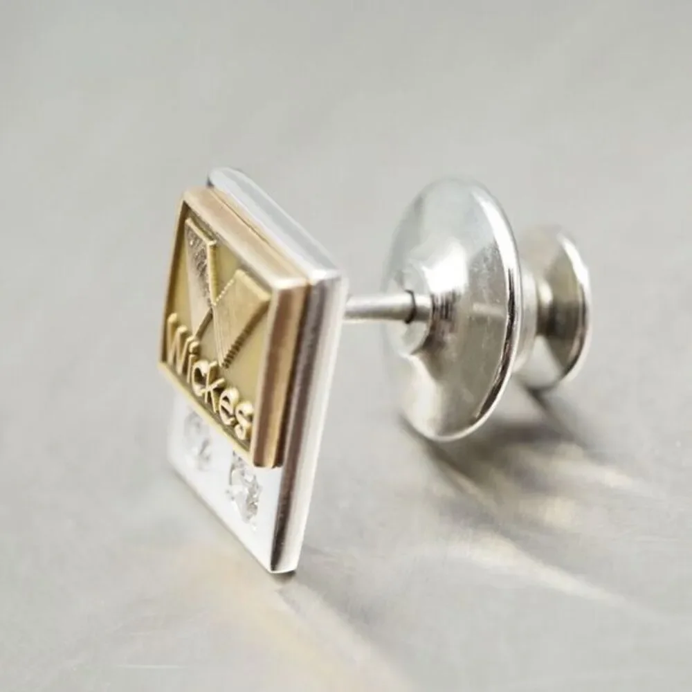 10k Gold + Diamond O.C. Tanner Wickes Pin 3 grams Vintage